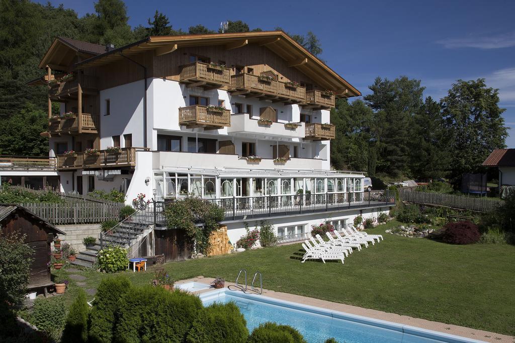 Naturhotel Edelweiss Terento Esterno foto